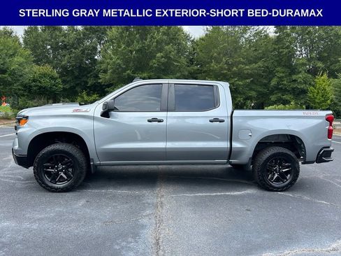 Used 2025 Chevrolet Silverado 1500 Custom Trail Boss AWD/4WD image 5