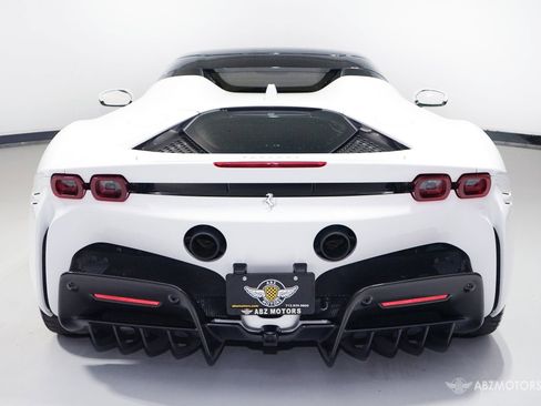Used 2025 Ferrari SF90 Spider AWD/4WD image 8