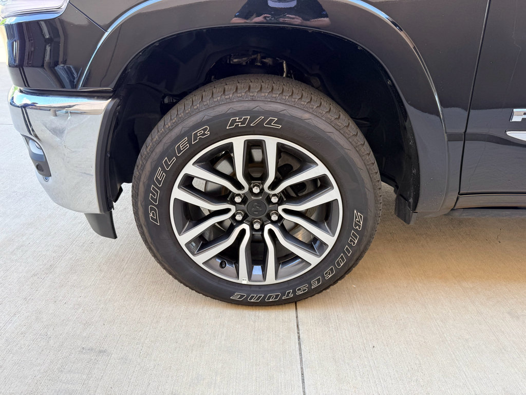 Used 2026 RAM 1500 Limited AWD/4WD image 35