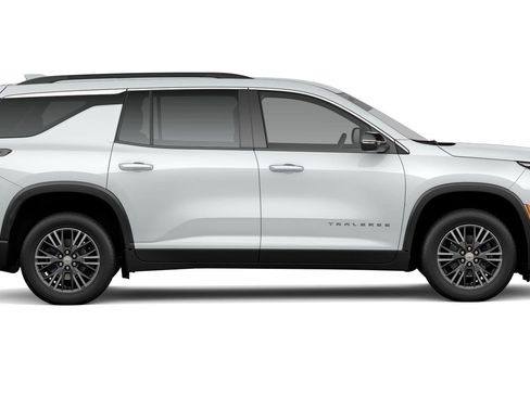 New 2026 Chevrolet Traverse LT w/ LPO, Floor Liner Package AWD/4WD image 28