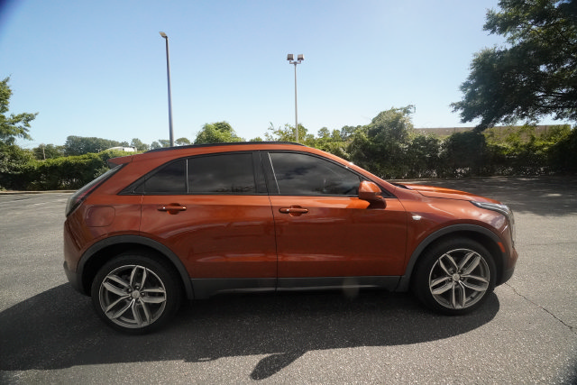 Used 2019 Cadillac XT4 Sport AWD/4WD image 2