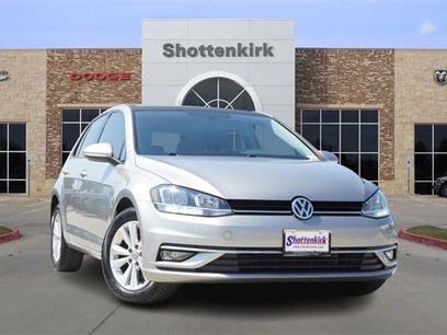 Used 2018 Volkswagen Golf SE
