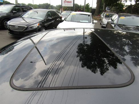 Used 2015 Acura TLX V6 w/ Technology Package FWD image 13