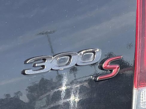 Used 2022 Chrysler 300 S image 24