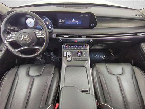 Used 2024 Hyundai Palisade Limited AWD/4WD image 20