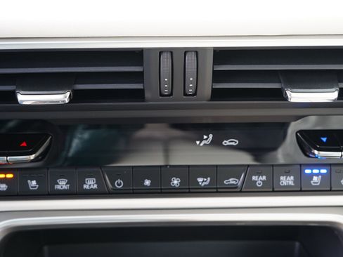 New 2026 MAZDA CX-90 Plug-In Hybrid w/ Premium Plus AWD/4WD image 21