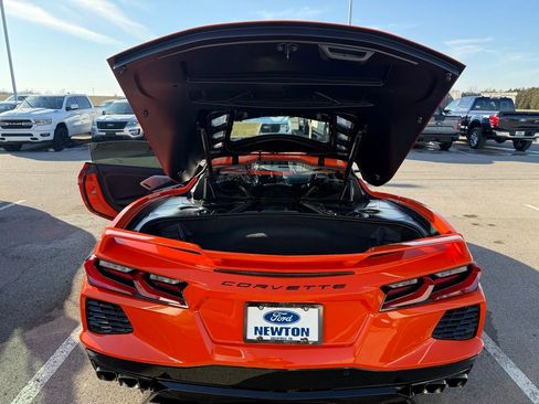 Used 2020 Chevrolet Corvette Stingray Premium Cpe w/ 3LT Preferred Equipment Group image 13