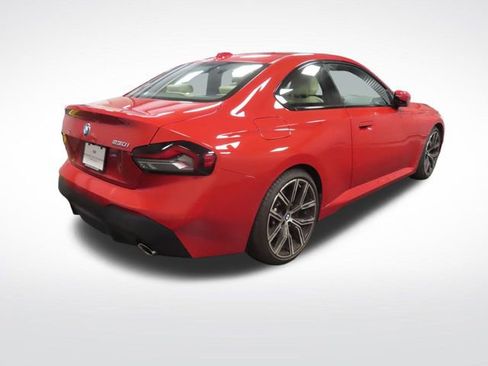 Used 2024 BMW 230i Coupe w/ Premium Package RWD image 5