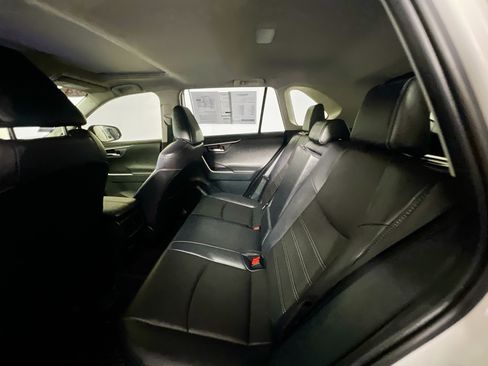 Used 2024 Toyota RAV4 Limited image 29