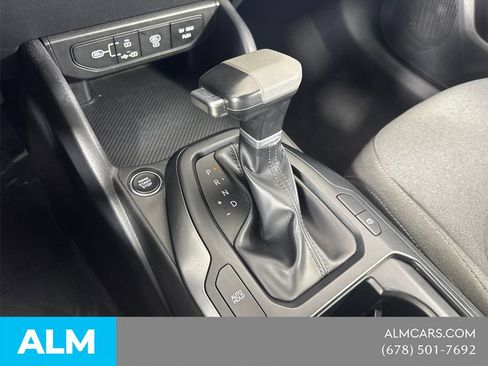 Used 2025 Kia K4 FWD image 33