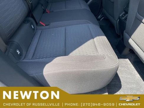 Used 2025 Chevrolet Equinox LT w/ Safety and Technology Package FWD image 30