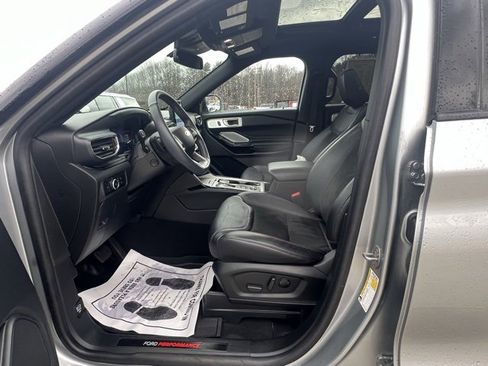 Used 2023 Ford Explorer ST w/ Equipment Group 401A image 11