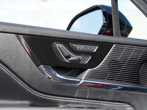 Used 2022 Lincoln Corsair Reserve w/ Elements Package image 20