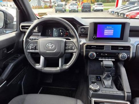 Certified 2025 Toyota Tacoma SR5 image 8