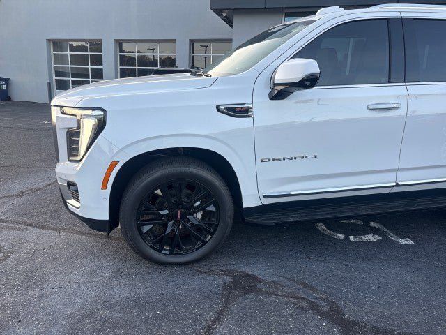 New 2026 GMC Yukon Denali AWD/4WD image 7
