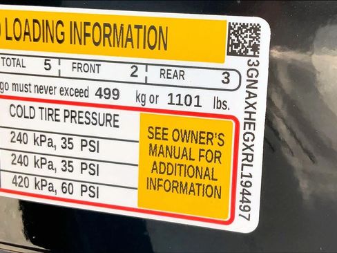 Used 2024 Chevrolet Equinox LS FWD image 31
