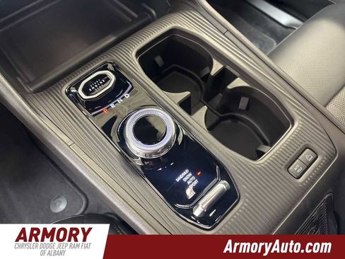 New 2026 Jeep Cherokee Overland image 15