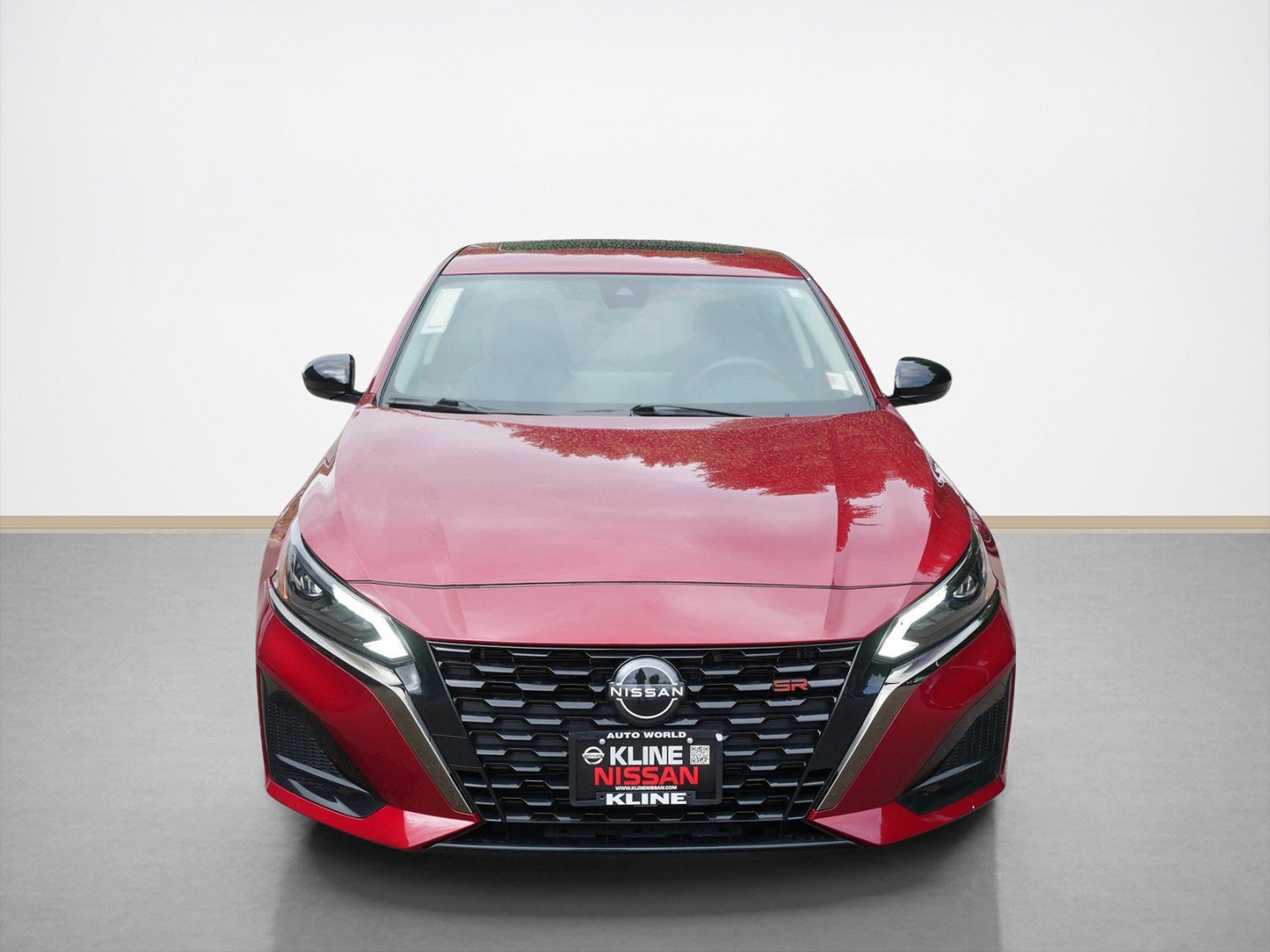 Certified 2023 Nissan Altima 2.5 SR w/ SR Premium Package AWD/4WD image 8