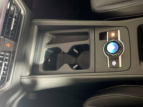 New 2025 Volkswagen Tiguan SE image 15