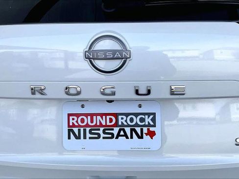 Certified 2023 Nissan Rogue SL w/ SL Premium Package image 10