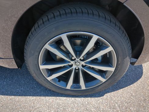 New 2026 Jaguar F-PACE R-Dynamic S image 31