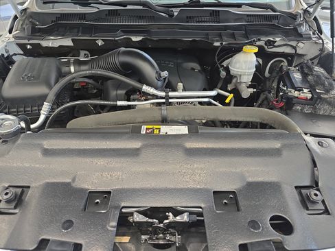 Used 2018 RAM 1500 Tradesman w/ Popular Equipment Group AWD/4WD image 28