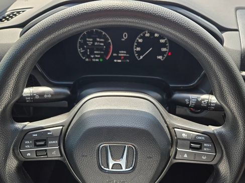 Used 2023 Honda CR-V LX image 24
