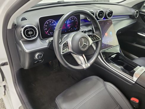 Used 2025 Mercedes-Benz C 300 Sedan image 17