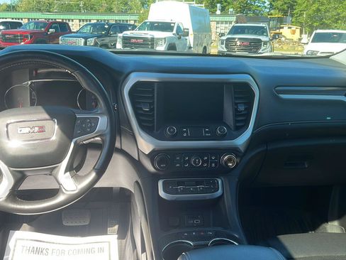 Used 2021 GMC Acadia SLT w/ Technology Package AWD/4WD image 15
