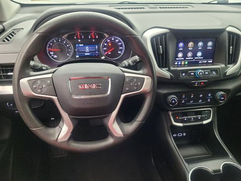 Used 2024 GMC Terrain SLE FWD image 22