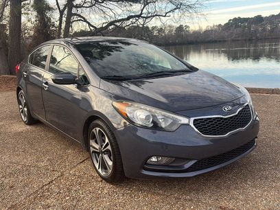Used 2016 Kia Forte EX