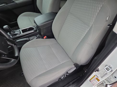 Certified 2022 Toyota Tacoma SR image 13