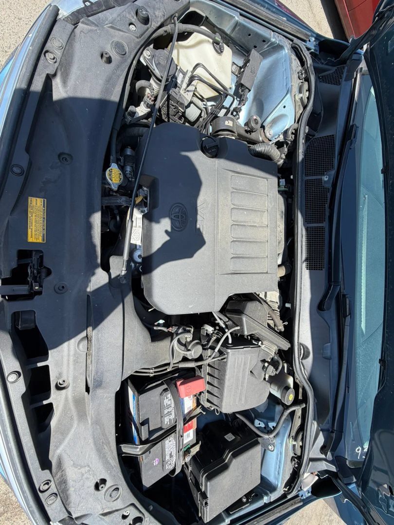 Used 2012 Toyota Venza XLE FWD image 35