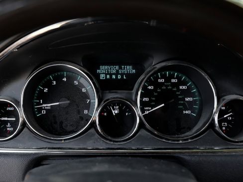 Used 2017 Buick Enclave Leather image 29