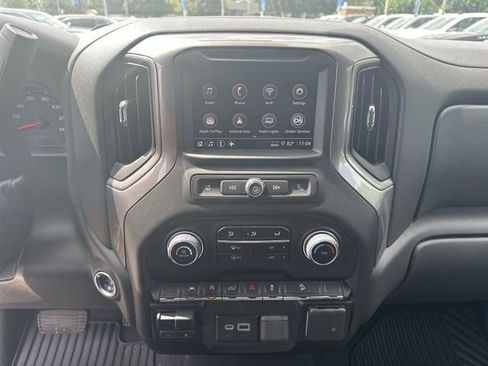 Used 2025 Chevrolet Silverado 1500 Custom Trail Boss w/ LPO, Dark Essentials Package AWD/4WD image 16