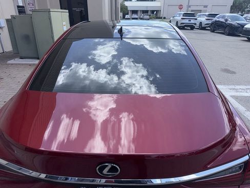Certified 2022 Lexus ES 350 w/ Premium Package FWD image 6
