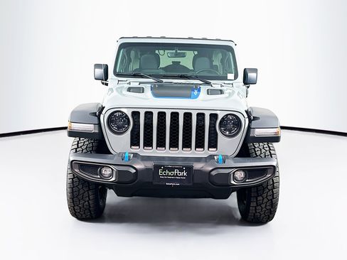 Used 2023 Jeep Wrangler Unlimited Rubicon 4xe w/ Cold Weather Group AWD/4WD image 2