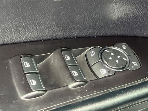 Used 2018 Lincoln MKX Reserve image 13