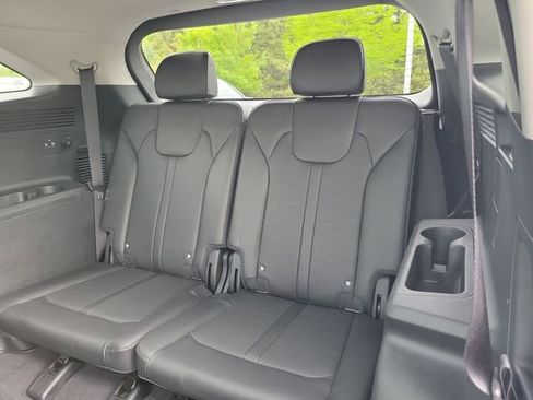Certified 2025 Kia Sorento SX AWD/4WD image 11