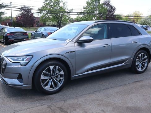 Used 2021 Audi e-tron Premium w/ Black Optic Package AWD/4WD image 1