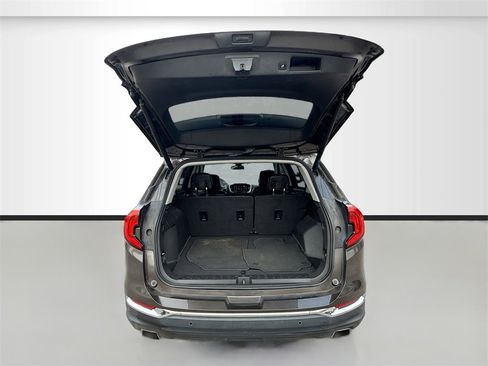 Used 2020 GMC Terrain SLT w/ Preferred Package image 26