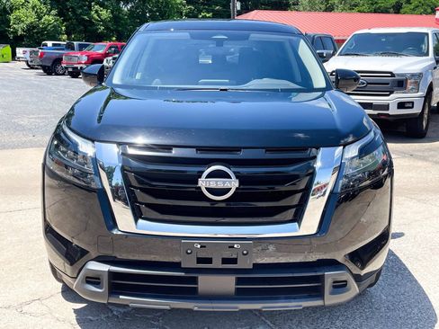 Used 2024 Nissan Pathfinder S FWD image 7