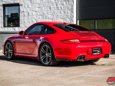 Used 2011 Porsche 911 Carrera 4S image 9
