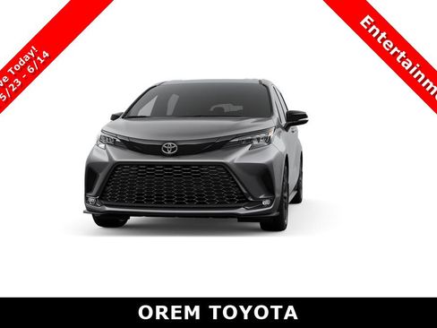New 2026 Toyota Sienna XSE FWD image 18