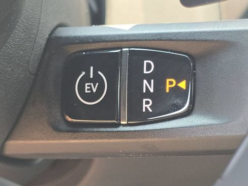 Used 2024 Kia EV9 Wind AWD/4WD image 34