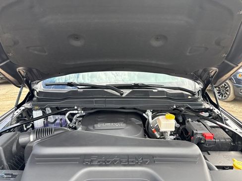 New 2026 RAM 2500 Big Horn AWD/4WD image 28