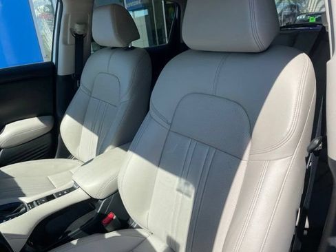 Used 2024 Honda HR-V EX-L image 9