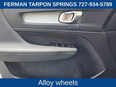 Certified 2026 Volvo XC40 B5 Plus AWD/4WD image 25