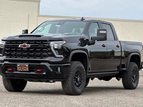 New 2026 Chevrolet Silverado 2500 ZR2 w/ LPO, Dark Essentials Package AWD/4WD image 8
