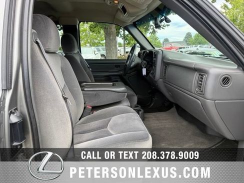 Used 2006 GMC Sierra 1500 SLE w/ Light Duty Power Package AWD/4WD image 13